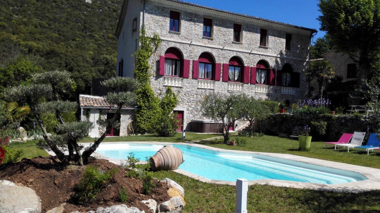 Bed and Breakfast Domaine de Rochebelle La Cadiere-et-Cambo Exterior foto