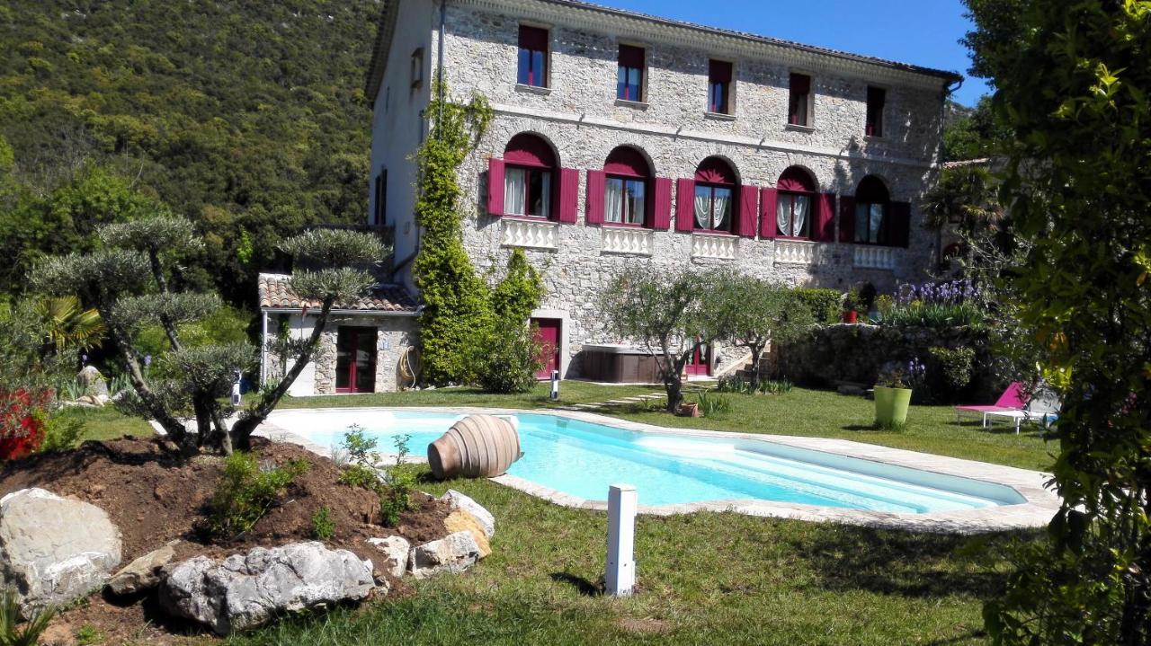 Bed and Breakfast Domaine de Rochebelle La Cadiere-et-Cambo Exterior foto